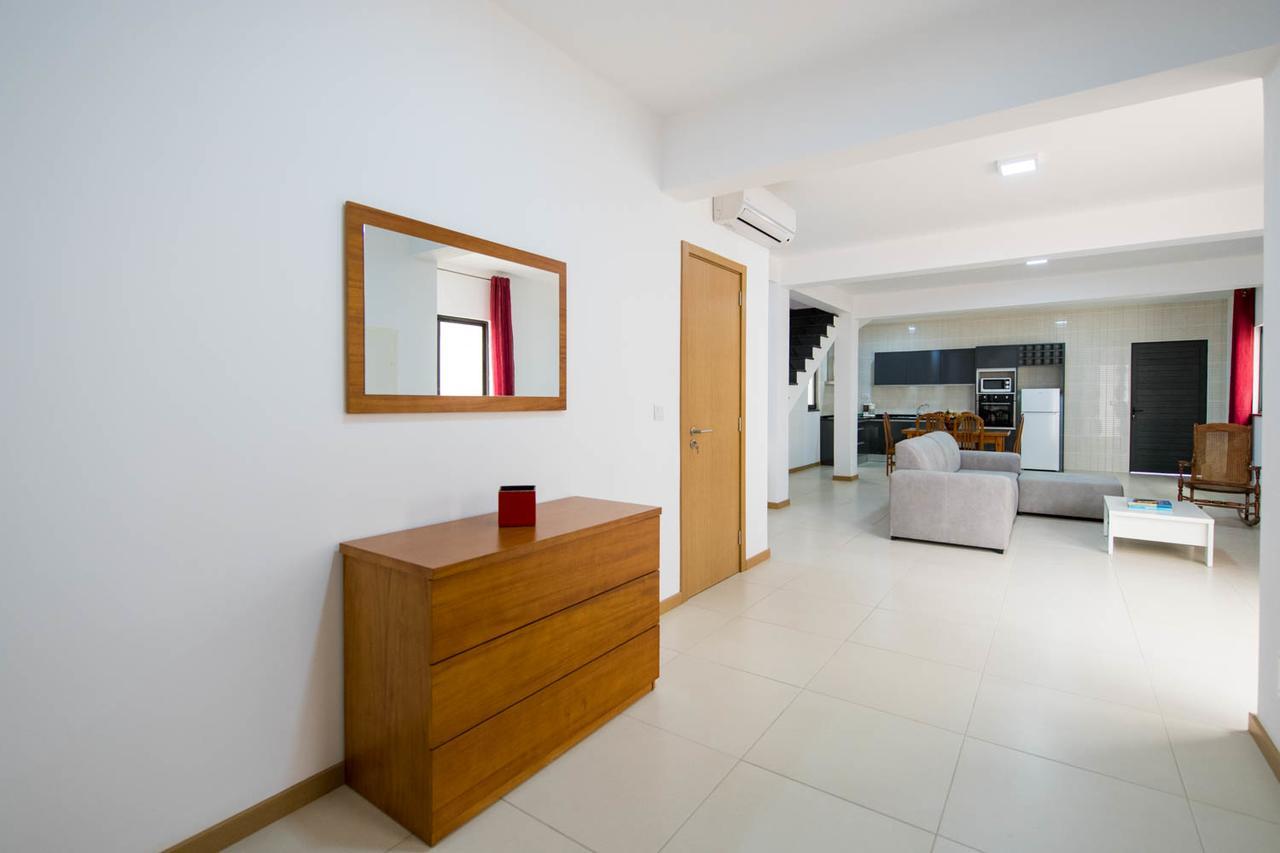 Appartement Duplex Palmarejo Baixo à Praia Extérieur photo